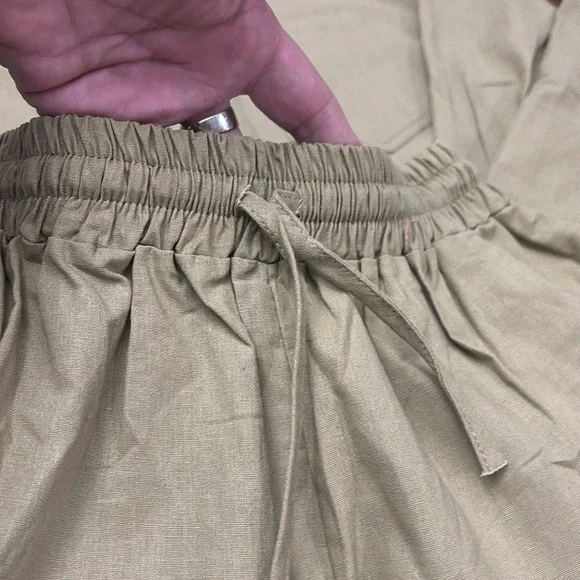 Two Piece Outfit ; High Rise Wide Leg Pants and Long Sleeve Crop BNWOT - Picture 4 of 14